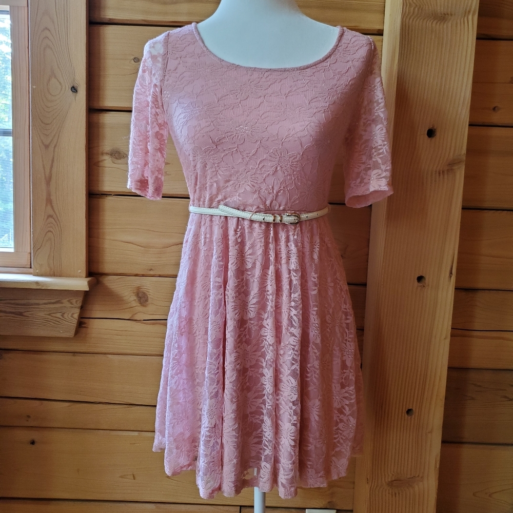 By &‎ By Lace Lined Pink Dress with Belt Size Medium